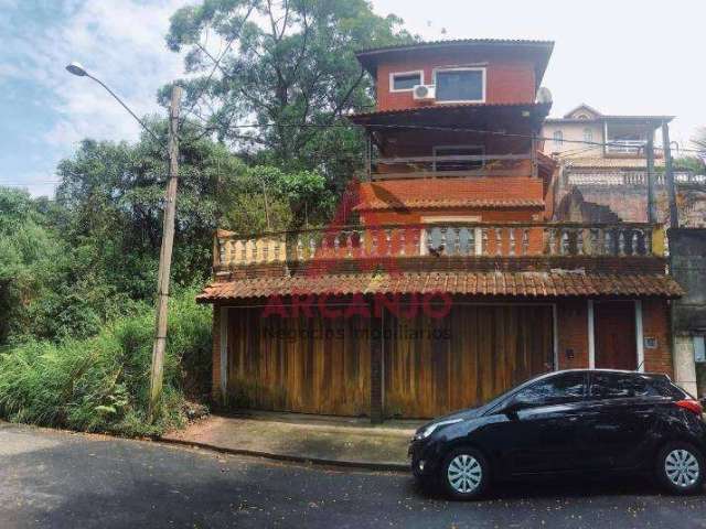 Casa Localizada em Santa Inês, Mairiporã SP