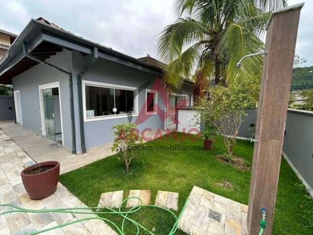 Casa de Condomínio no Horto Florestal, em Ubatuba SP