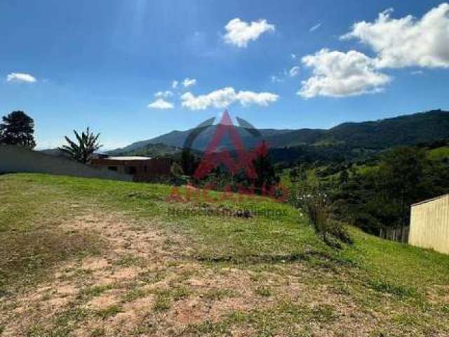 Terreno a Venda com 2000m²  em Atibaia-SP