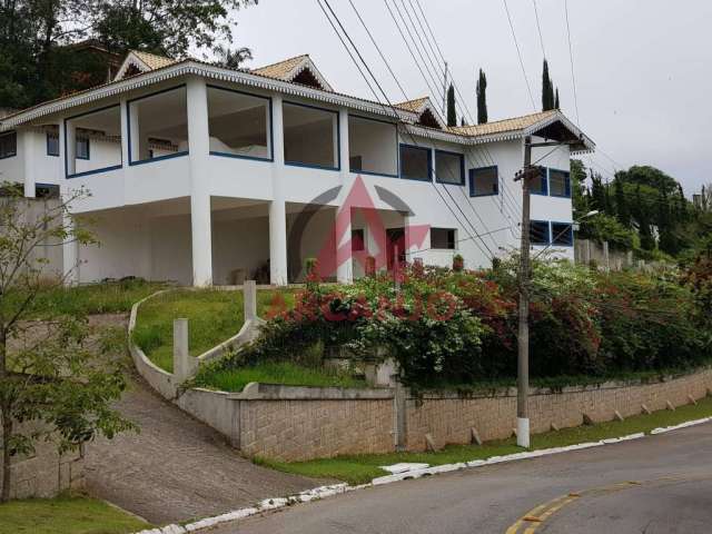 Casa á venda em condomínio serra da cantareira mairiporã-sp