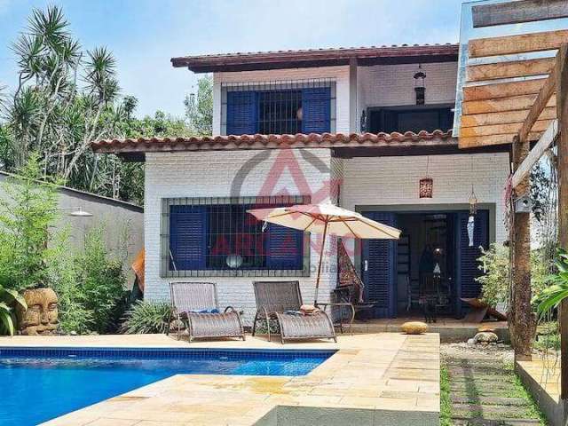 Linda casa no Itaguá !