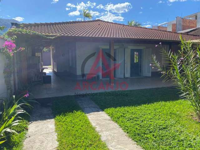 Casa a venda na praia da lagoinha ubatuba - sp