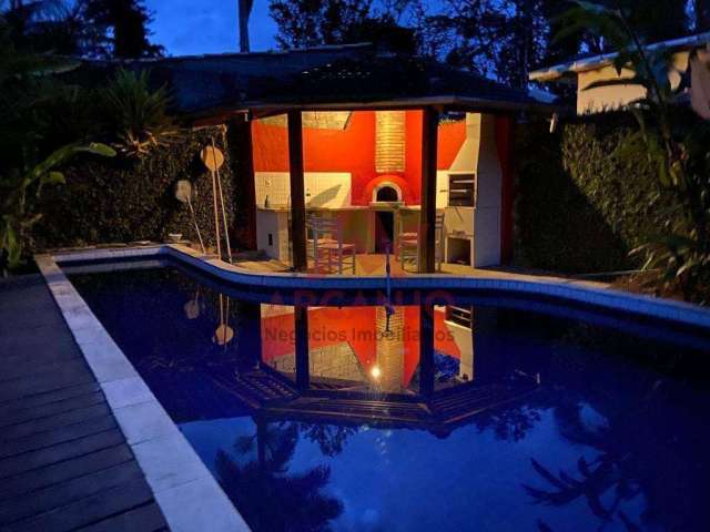 Casa com piscina a venda na praia de itamambuca a 100 metros da praia