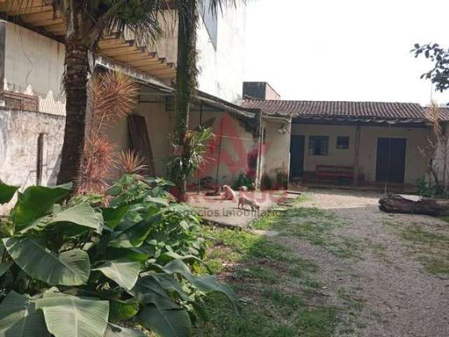 Casa a venda para moradia ou fins comerciais