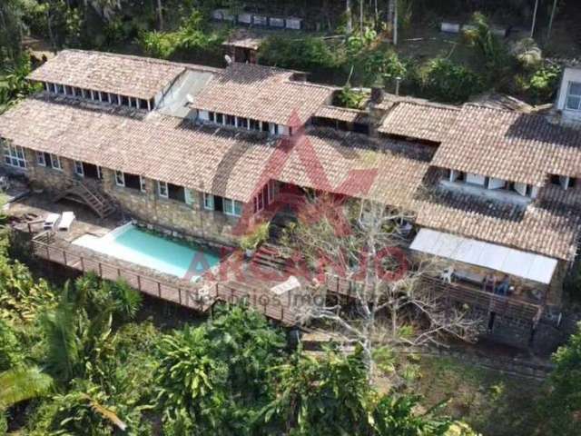 Casa A Venda Em Ubatuba  Com 6.000m2 de Área Total  E  800m2 Construida