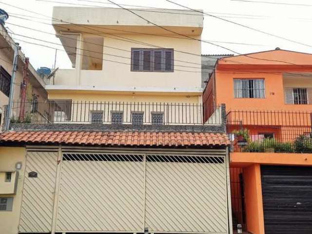 Casa sobrado com edícula à venda no Jardim Maracá zona sul de SP.