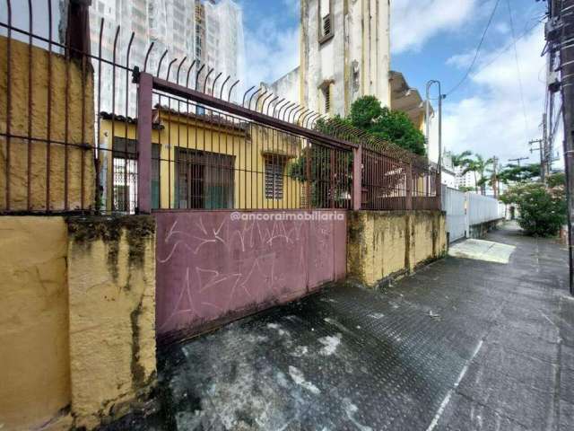 Casa à venda, 3 quartos, 2 vagas, Torre - Recife/PE