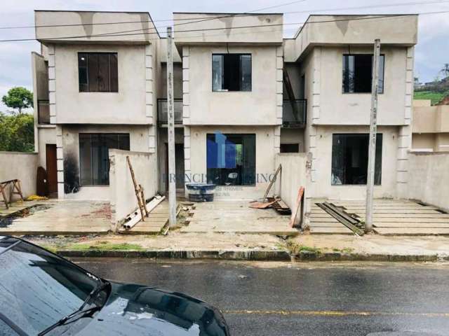 Casa para Venda em Volta Redonda, Roma, 2 dormitórios, 2 banheiros, 1 vaga