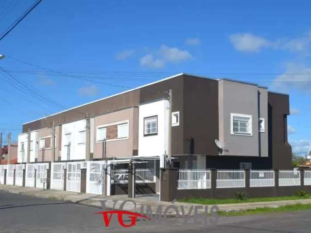 Duplex semi mobiliado localizado no bairro zona nova