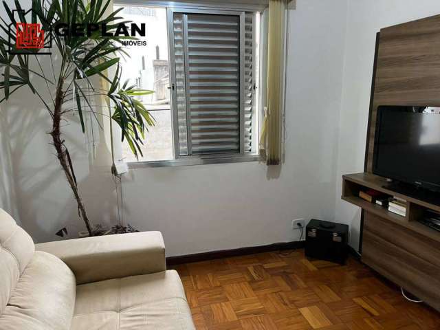 Excelente Apartamento, 2 Dorm, 1 Banh, Sem vaga, 50m