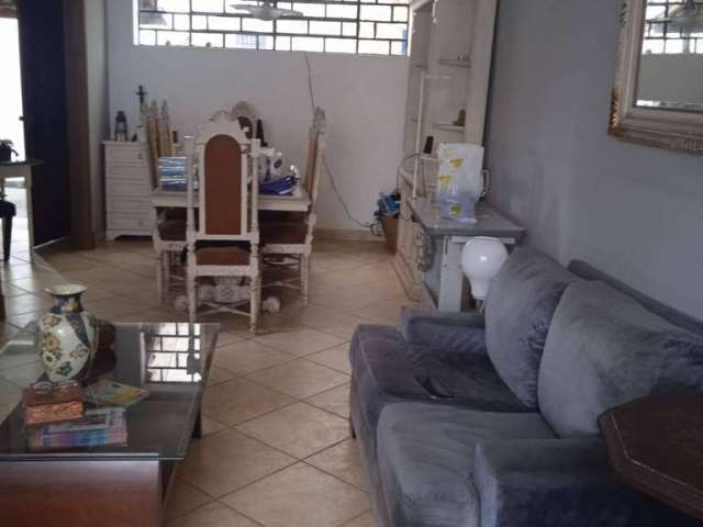 Excelente casa à venda Vila Mariana 3 dorms, edícula, 2 vagas, 200m²