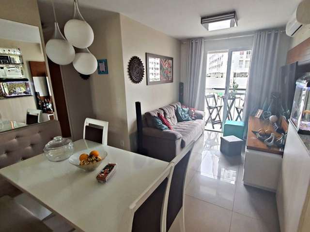 Excelente apartamento a venda Est. Adhemar Bebiano Bairro  Del Castilho RJ