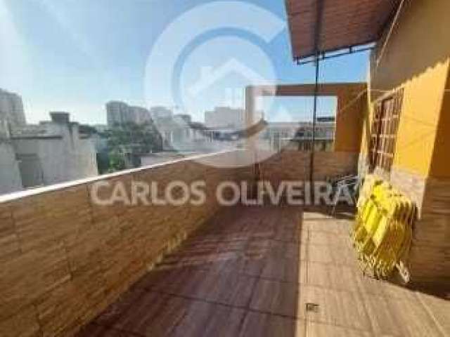 Vendo excelente casa de vila 4 quartos juntinho da Rua Cachambi