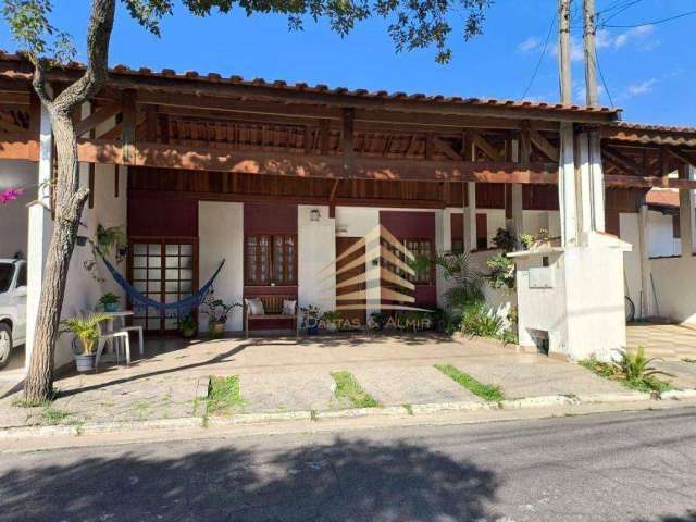 Casa com 2 dormitórios, 3 vagas à venda, 90 m² por R$ 680.000 - Jardim Testae - Guarulhos/SP