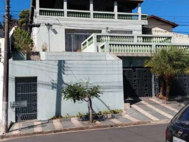 Casa para Venda em Serra Negra