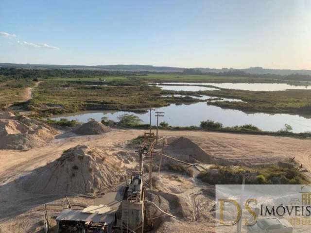 Fazenda à venda na Rua Antônio Fogaça de Almeida, 5, Centro, Itapetininga por R$ 20.000.000