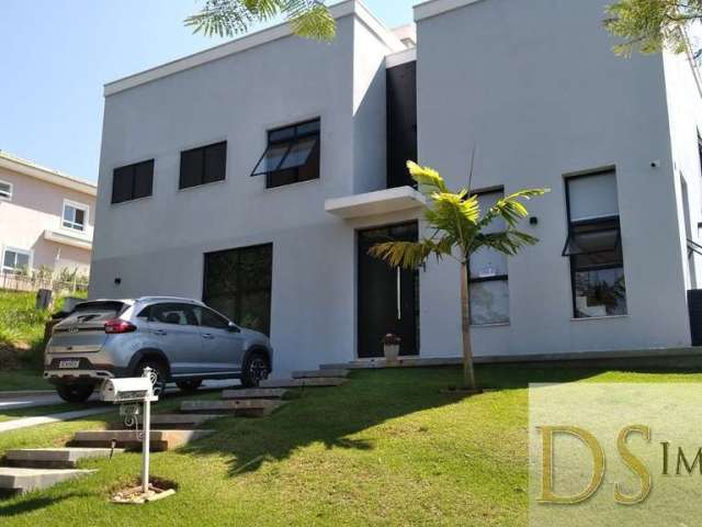 Casa à venda em Itu/SP: Condomínio Campos de Santo Antônio II - 4 quartos, 2 suítes, 5 salas - 248m² de área.