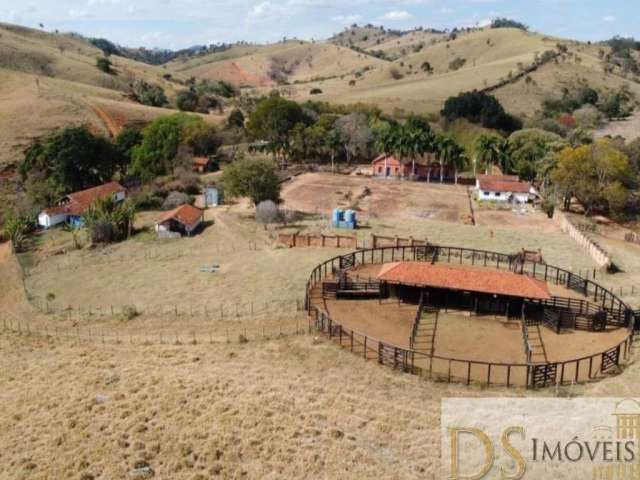 Fazenda à venda na Itapira, Centro, Itapira por R$ 33.000.000