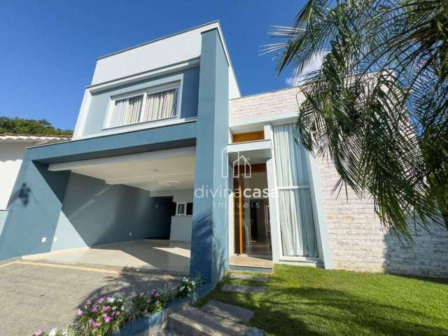 Casa com 3 dormitórios à venda, 220 m² por R$ 1.350.000,00 - Vila Nova - Jaraguá do Sul/SC