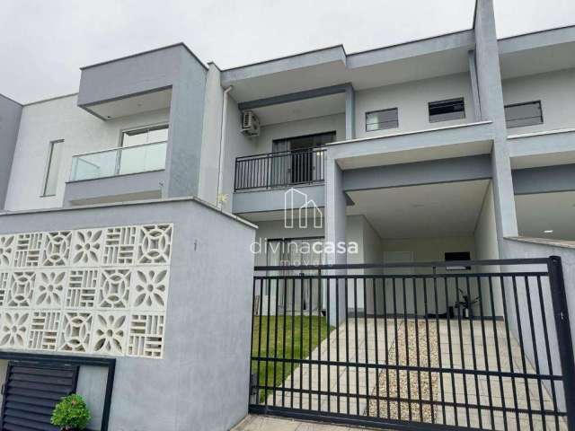 Casa com 3 dormitórios à venda, 157 m² por R$ 850.000,00 - Três Rios do Norte - Jaraguá do Sul/SC