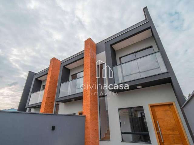 Casa com 3 dormitórios à venda, 131 m² por R$ 715.000,00 - Jaraguá 99 - Jaraguá do Sul/SC