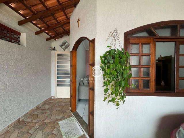 Casa com 2 dormitórios à venda, 80 m² por R$ 330.000,00 - Dom Bosco - Taubaté/SP