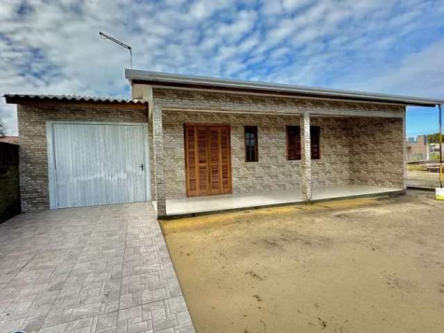 C641 Casa recém construída na praia de Presidente/Imbé