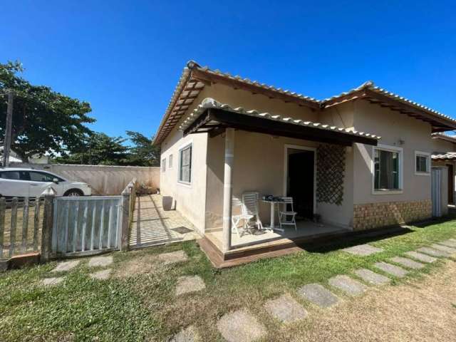 Casa com 3 dormitórios à venda, 83 m² por R$ 265.000,00 - Verão Vermelho - Cabo Frio/RJ