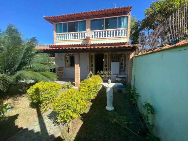 Casa com 3 dormitórios à venda, 220 m² por R$ 265.000,00 - Unamar - Cabo Frio/RJ