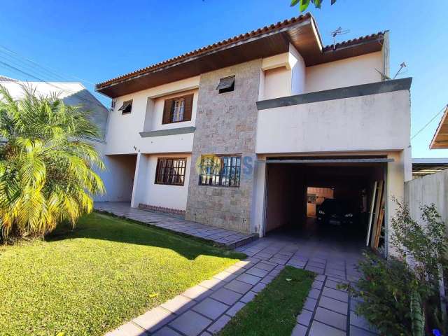 Casa com 3 quartos à venda na Rua Newton Ivan Buskei, 68, 68, Campina do Siqueira, Curitiba por R$ 830.000