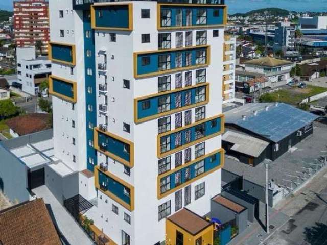 Apartamento à venda em Joinville-SC, Anita Garibaldi: 2 quartos, 1 suíte, 3 salas e 104,80 m² de área!