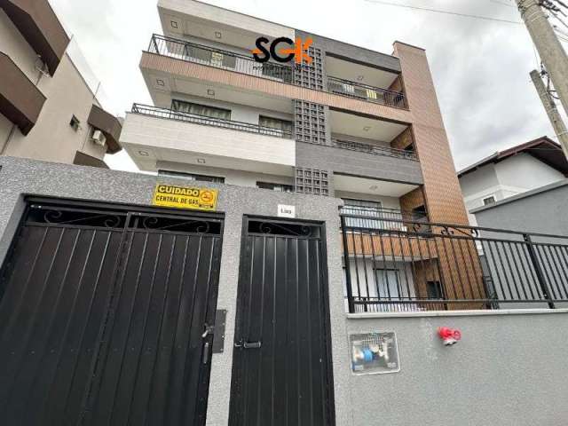 Apartamento à venda em Joinville-SC no bairro Saguaçu: 3 quartos, 1 suíte, 3 salas, 2 banheiros e 1 vaga de garagem!