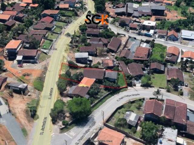 Terreno à venda em Joinville-SC, no bairro Jarivatuba, com 653,00 m² de área. Venha conhecer!