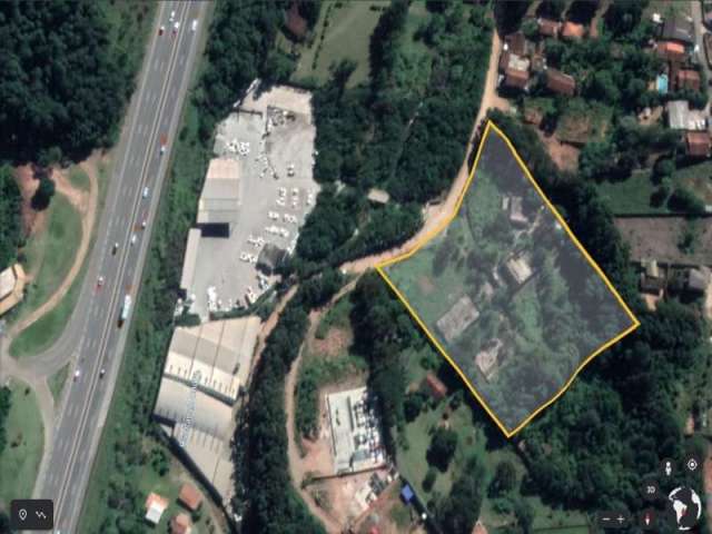 Atibaia SP Área Industrial 12.000 m² a 400 metros da Fernão Dias Ref.078-ATI-001 Bairro do Portão Atibaia SP  A melhor localização da Rodovia Fernão Dias Área do terreno: 12.000 m²