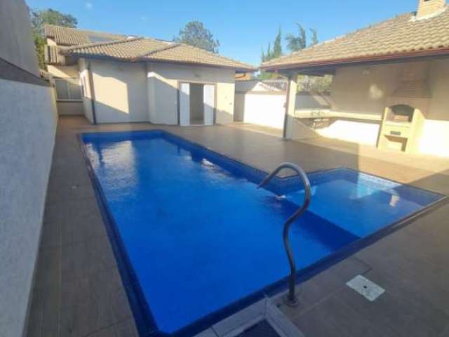 Casa nova térrea no Bairro Jd dos Pinheiros em Atibaia SP.  São 4 suítes, sala vários ambientes,  mezanino, cozinha planejada,  área gourmet,  piscina