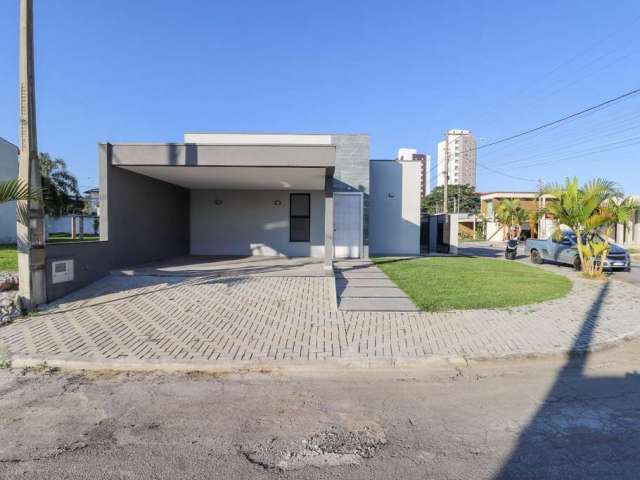 Casa com 3 quartos à venda, 122 m² por R$ 720.000 - Parque São Luís - Taubaté/SP - Residencial Taubaté Alphaville