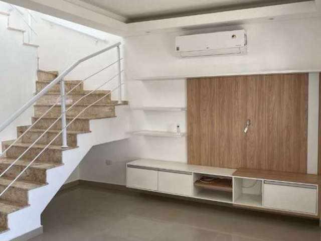 Casa com 3 quartos à venda, 120 m² por R$ 535.000 - Parque Urupês - Taubaté/SP - Condomínio Contemporâneo