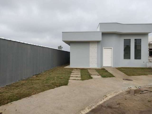 Casa com 2 dormitórios à venda, 77 m² por R$ 420.000 - Quiririm - Taubaté/SP- Residencial Charles Schneider