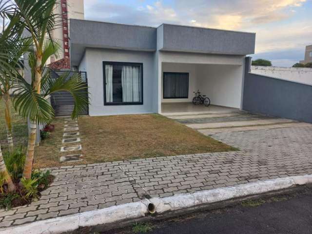 Casa com 3 quartos à venda, 144 m² por R$ 797.900 - Parque São Luís - Taubaté/SP - Residencial Taubaté Alphaville