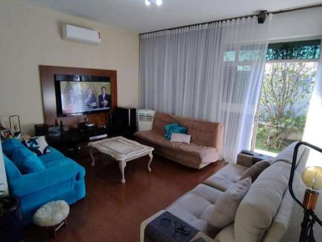 Casa com 4 quartos à venda, 190 m² por R$ 850.000 - Parque Residencial Bom Conselho - Taubaté/SP