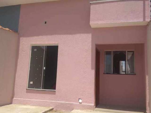 Casa com 3 dormitórios à venda, 76 m² por R$ 300.000,00 - Vista Alegre - Taubaté/SP