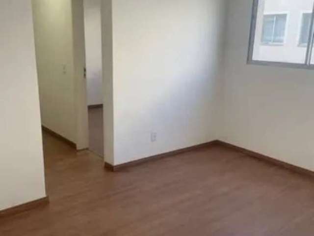 Apartamento à venda no Residencial Bella Vista, em Votorantim-SP.