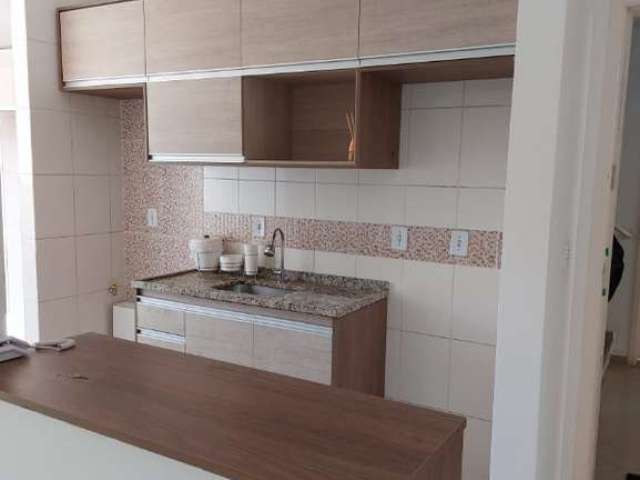 Apartamento à venda no Edifício Lucas Henrique, em Sorocaba-SP.