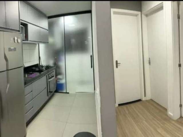 Apartamento à venda no Village Monte Verde, em Sorocaba-SP.