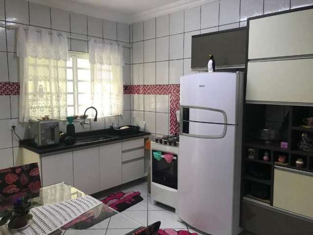 Casa térrea à venda no Jardim Sorocaba Park, em Sorocaba-SP.