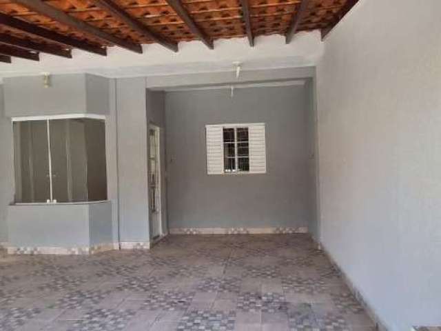 Casa térrea à venda no Jardim Residencial Villa Amato, em Sorocaba-SP.