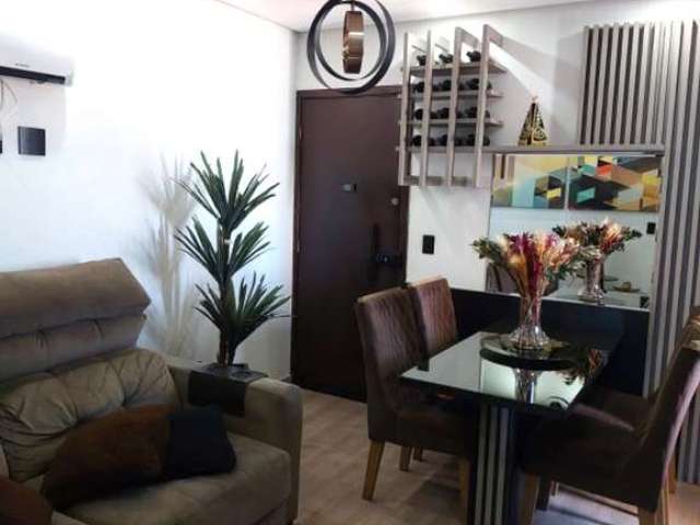 Apartamento à venda no Condomínio Residencial Villa Amato, em Sorocaba-SP.