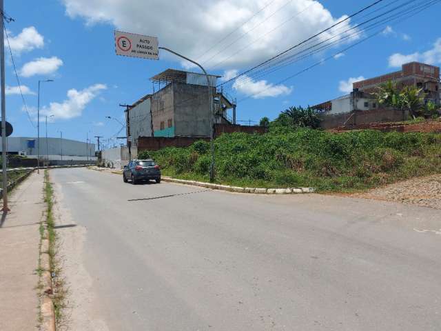 Excelente terreno com 900m2.em uma avenida pertinho da pe 60