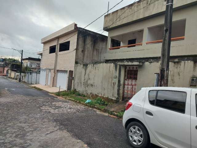 Cabo-PE. Vendo casa térreo e primeiro andar.