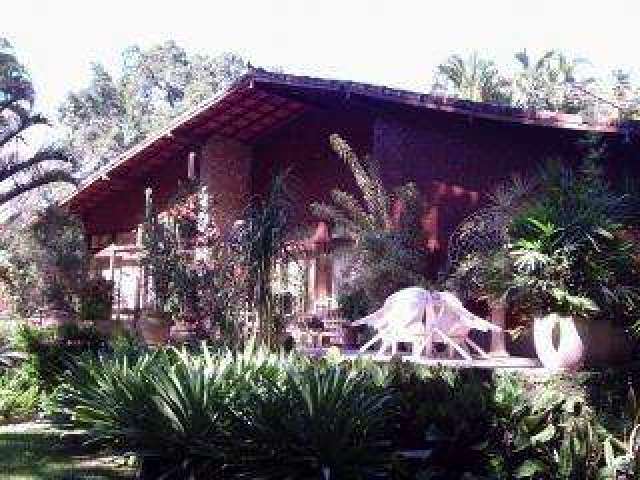 Casa para Venda em Niterói, Vila Progresso, 3 dormitórios, 2 suítes, 4 banheiros, 10 vagas